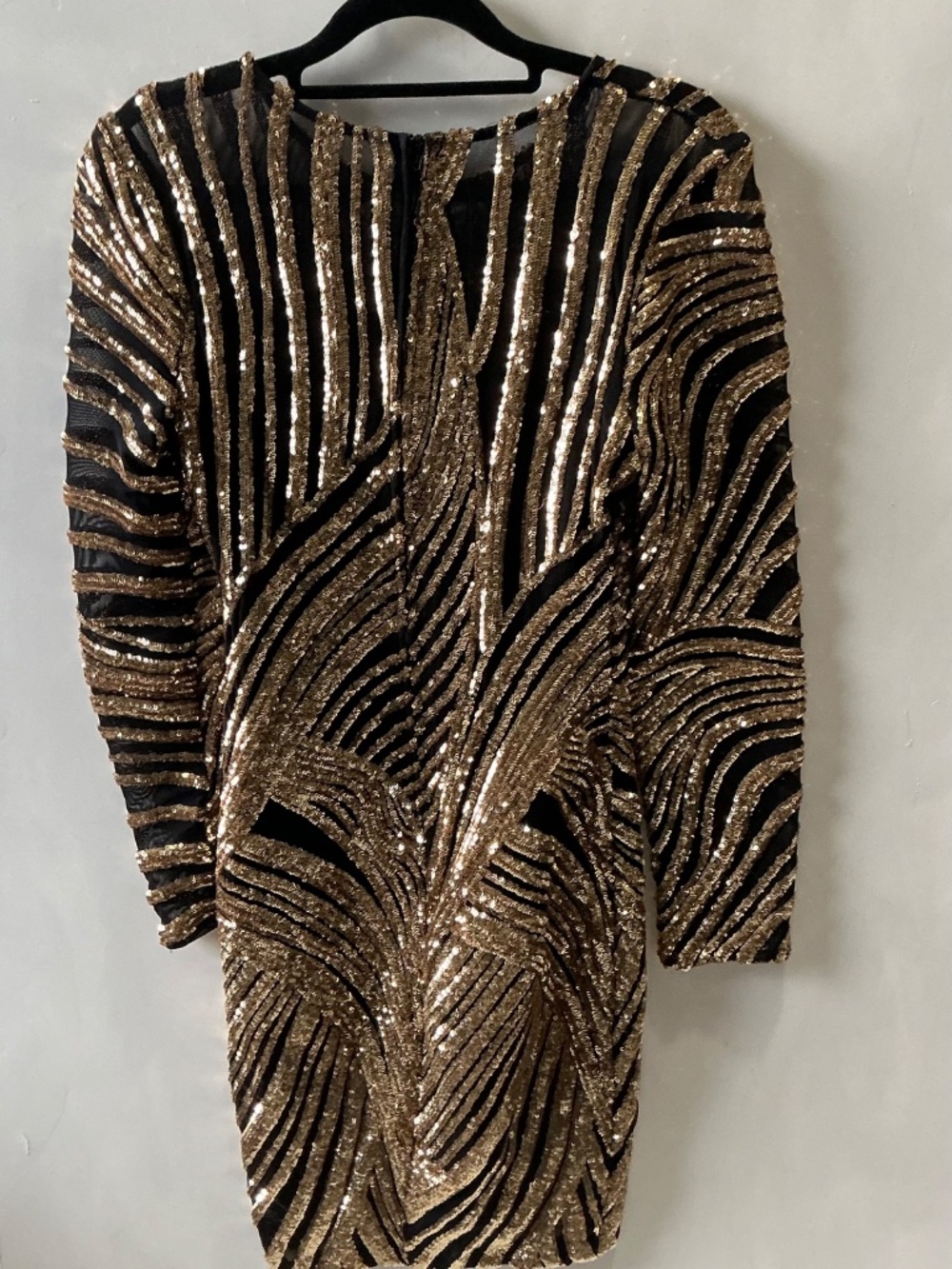 Camille La Vie wedding evening  bodycon gold black swirling art deco dress  s. 6 - Picture 3 of 9